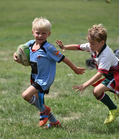 Under 6 Chinchilla White v Miles Black