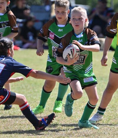 Warwick v Helensvale
